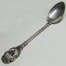 (a1210)Cucharita de plata punzonada con esmalte.