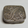 (a1233)Pastillero de plata estilo filigrana.