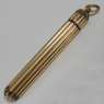 (a1515)Portaminas antiguo con enchapado en oro.