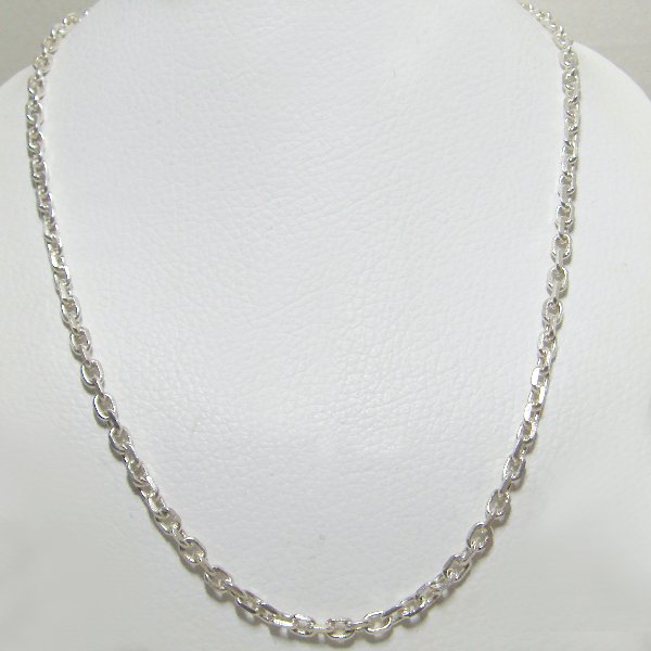 ch1342)Silver chain type Forcet.