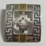 (p1195)Colgante de plata con apliques de oro, motivo Cruz Andina