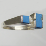 (r1368)Anillo de plata con piedras turquesas.
