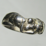 (r1429)Anillo de plata motivo de mujer desnuda.
