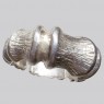 (r1540)Anillo de plata con dise�o r�stico.